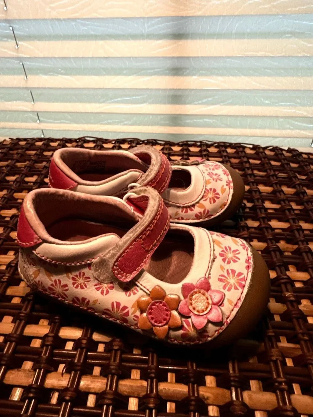 Stride Rite Mary Jane leather slip one shoes